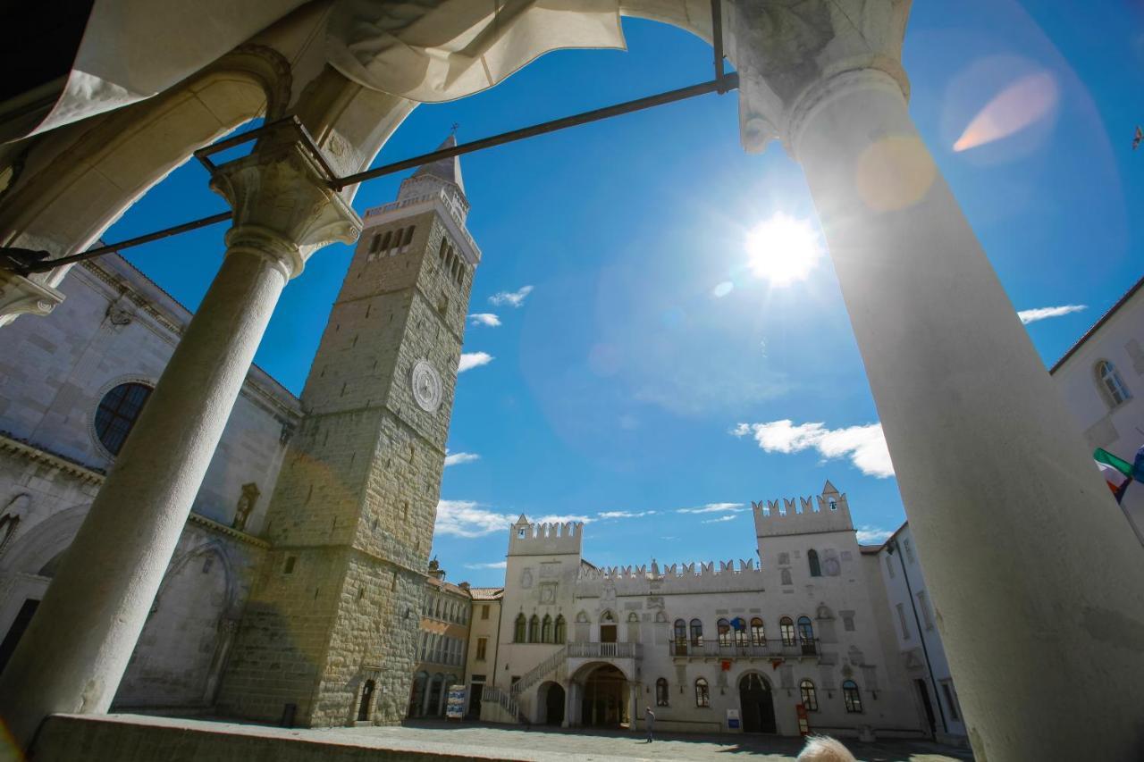 Istrian Old Town Apartment Koper Buitenkant foto